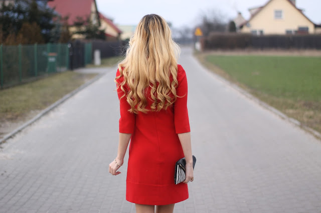 Ellegant red dress outfit of the day!